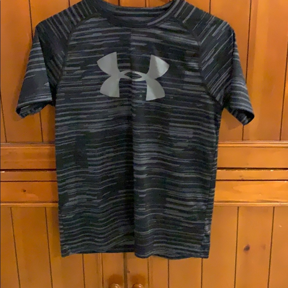 Under Armour T-Shirt Boys L